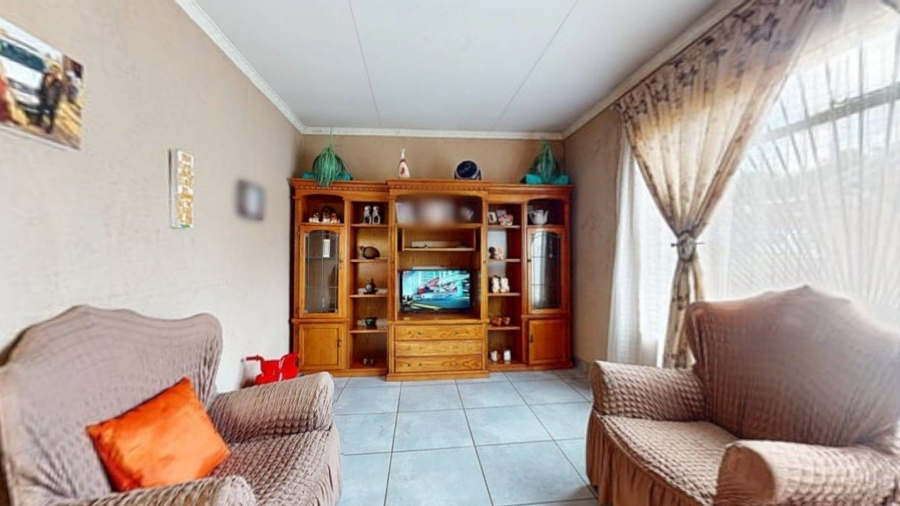 4 Bedroom Property for Sale in Promosa North West